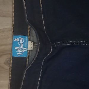 Hell bunny Yaz denim shorts (Lge)